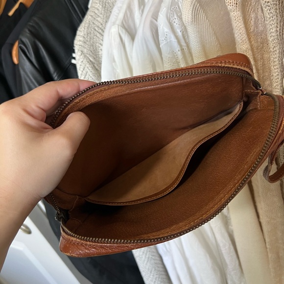 AUTHENTIC LOUIS VUITTON Monogram Brown Wristlet/Clutch Bag - Picture 16 of 17